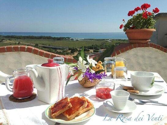 La Rosa Dei Venti Bed & Breakfast La Caletta Exterior foto